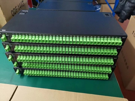 Cuadro de distribución óptica ODF FTTX 19 pulgadas con bastidor montado 24 núcleos para conexiones FTTX