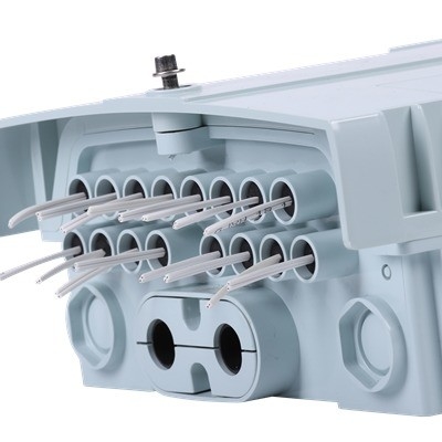FTTX ODB NAP FTTH 16 vías IP65 Casilla de separación de cables impermeable con material PC ABS