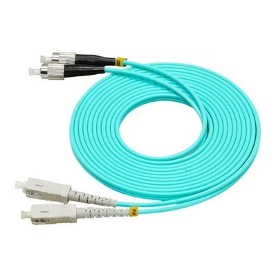 Conector LC Cordón de parche de fibra óptica para tipos de fibra multimodo y transmisión de datos