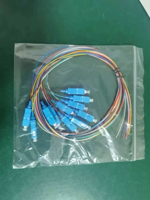 SC UPC Modo único 1.5M Pigtail de fibra óptica simple para un amplio rango de temperaturas de -40-70 °C