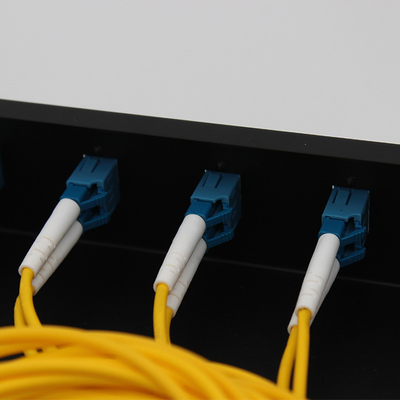 Alta directividad dB ≥55 24 Puerto SC/APC Divididor de cable de fibra para red LAN inalámbrica
