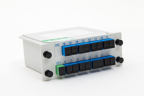 Transmisión de señales de fibra PLC Splitter 1x16 LGX SC APC UPC para la solución de ahorro de espacio