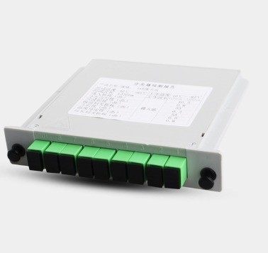 Telecomunicaciones FAT y FTD FTTH Fibra de separación con WDM Tipo de caja PLC Splitter 1x8 SC APC