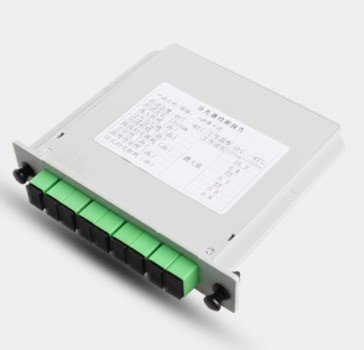 Telecomunicaciones FAT y FTD FTTH Fibra de separación con WDM Tipo de caja PLC Splitter 1x8 SC APC