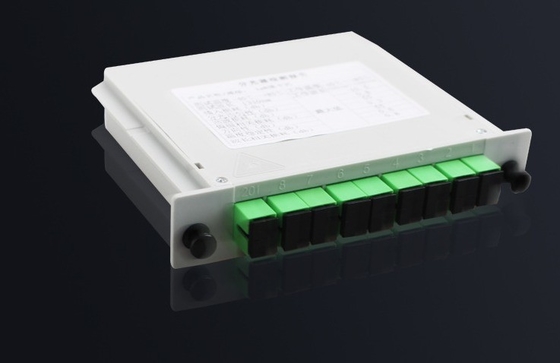 Telecomunicaciones FAT y FTD FTTH Fibra de separación con WDM Tipo de caja PLC Splitter 1x8 SC APC