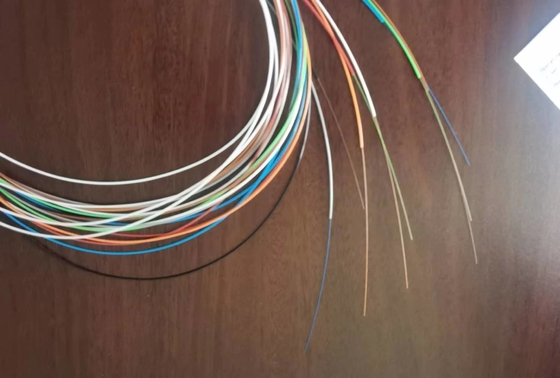 FTTX ODB NAP FTTH 2*8 Tubo de acero PLC separador sin conector Hijo de alta resistencia